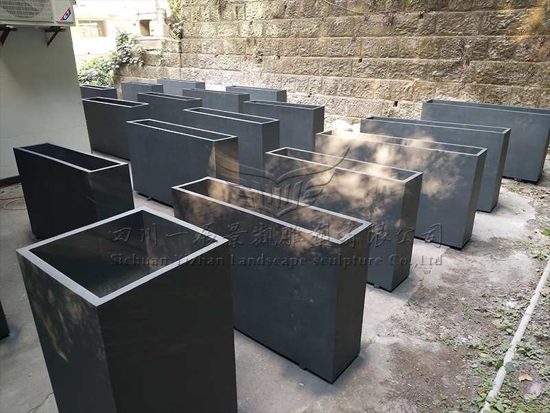 纸箱雕塑制作