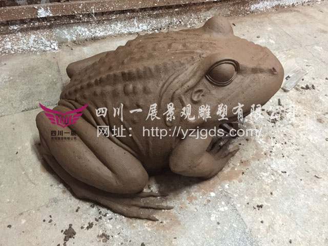 玻璃钢仿真青蛙雕塑一